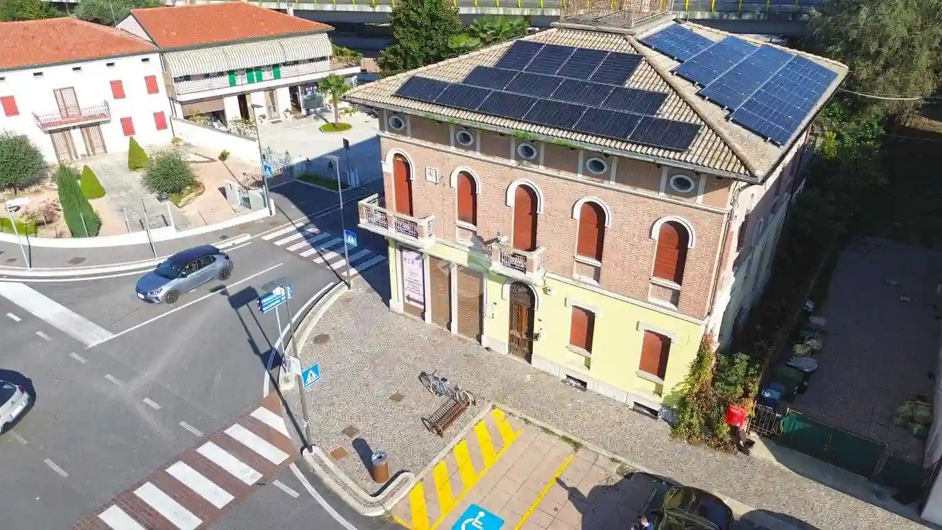 Palazzo - Edificio - foto 2