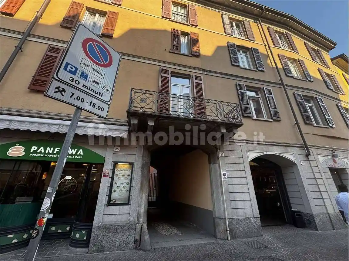 Appartamento in vendita a Como