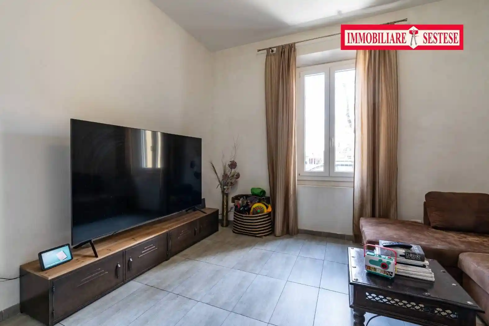 Casa indipendente in vendita a Campi Bisenzio