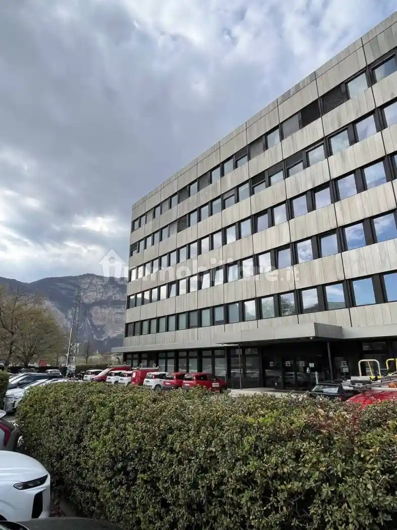 Palazzo - Edificio in vendita a Trento