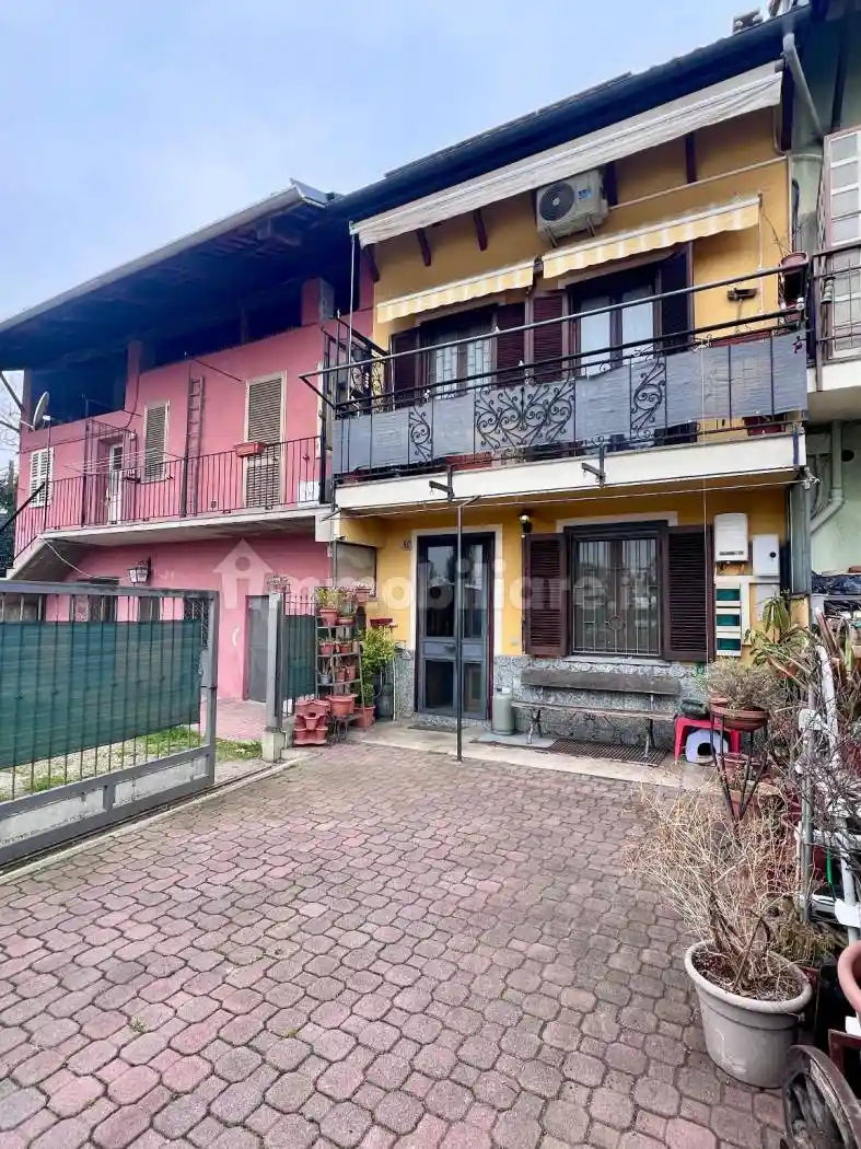 Casa indipendente in vendita a Caselle Torinese