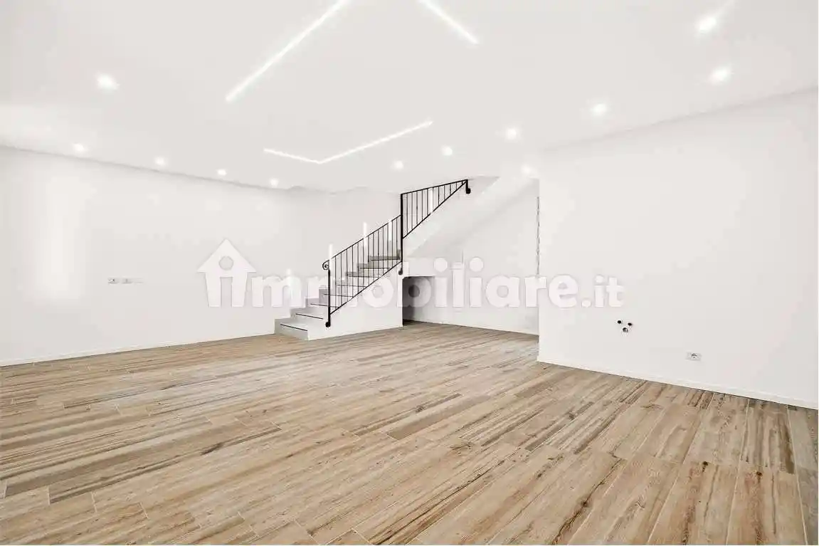 Appartamento in vendita a Rho