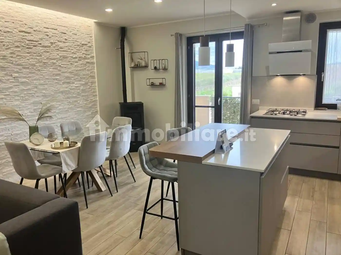 Appartamento in vendita a Cisterna di Latina