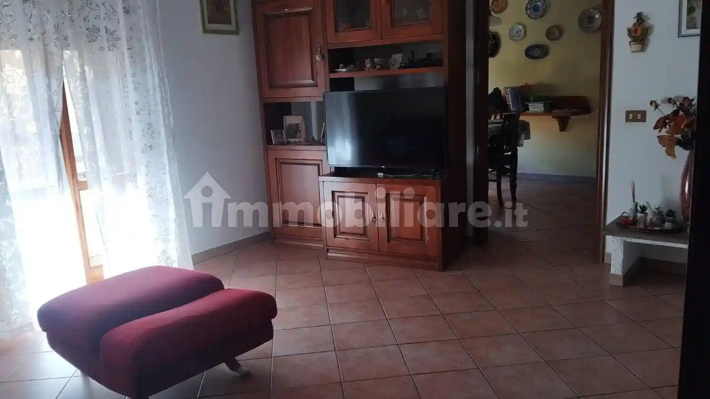 Appartamento in vendita a Cascina