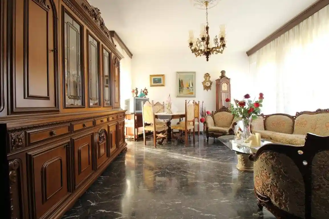 Appartamento in vendita a Prato