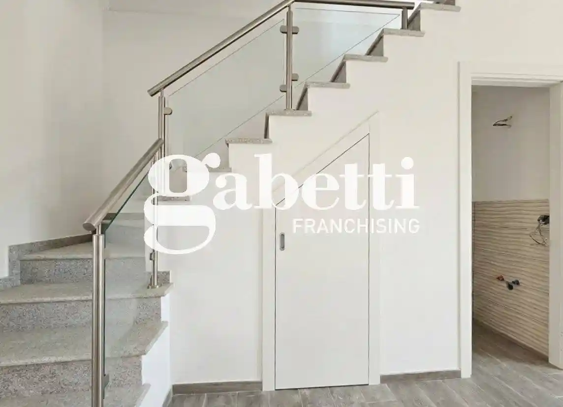 Casa indipendente in vendita a Firenze