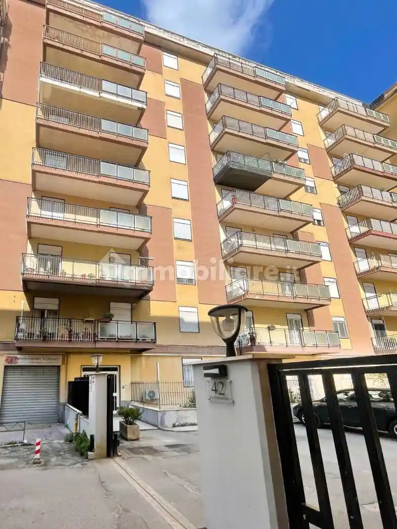 Appartamento in vendita a Palermo