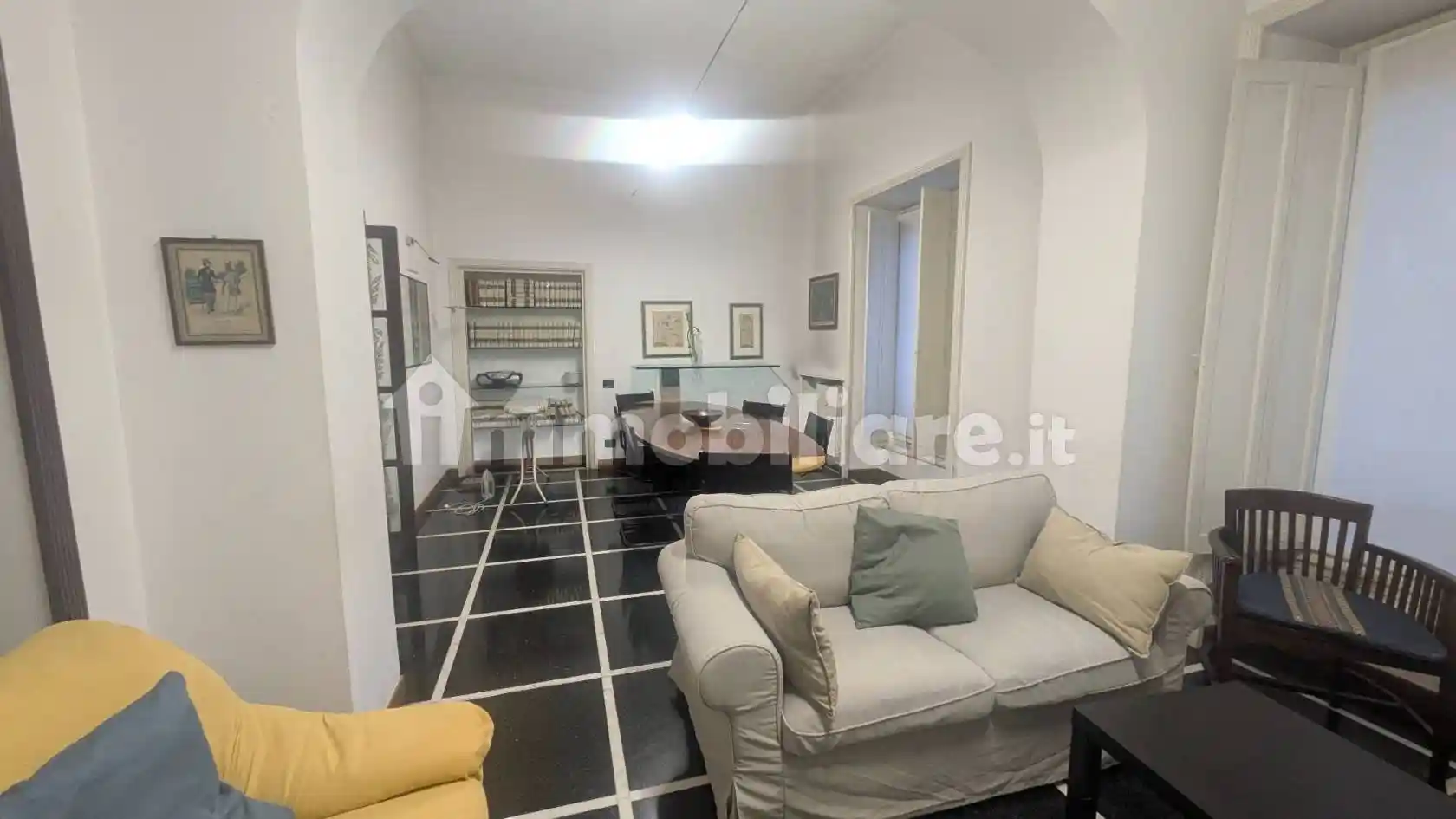 Appartamento in vendita a Genova