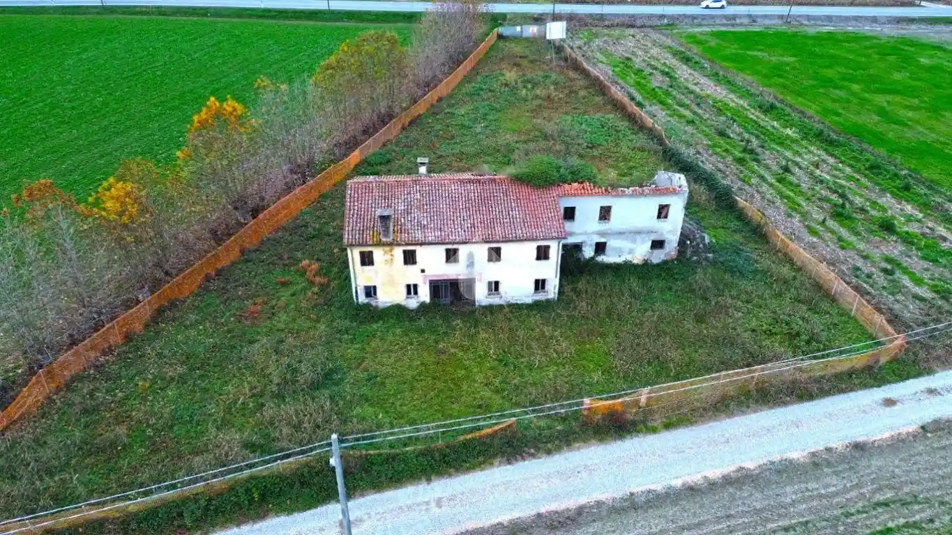 Rustico - Casale in vendita a Piazzola sul Brenta