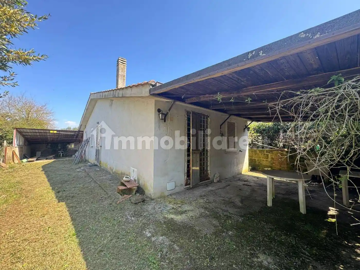 Villa in vendita a Marta