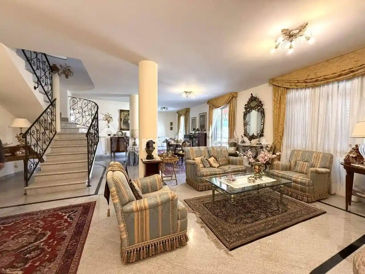 Appartamento in vendita a Carasco