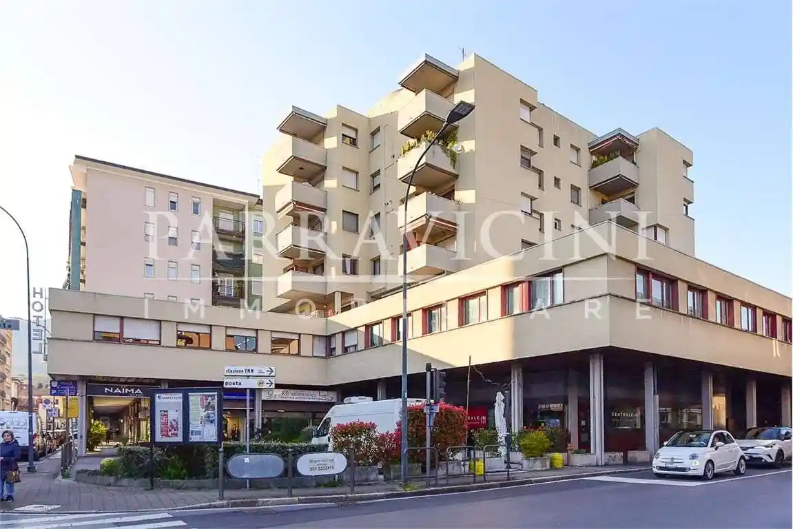 Appartamento in vendita a Erba