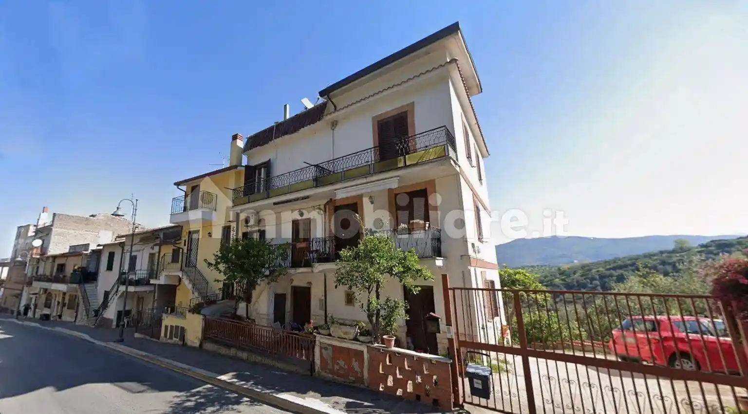 Appartamento in vendita a Montelibretti