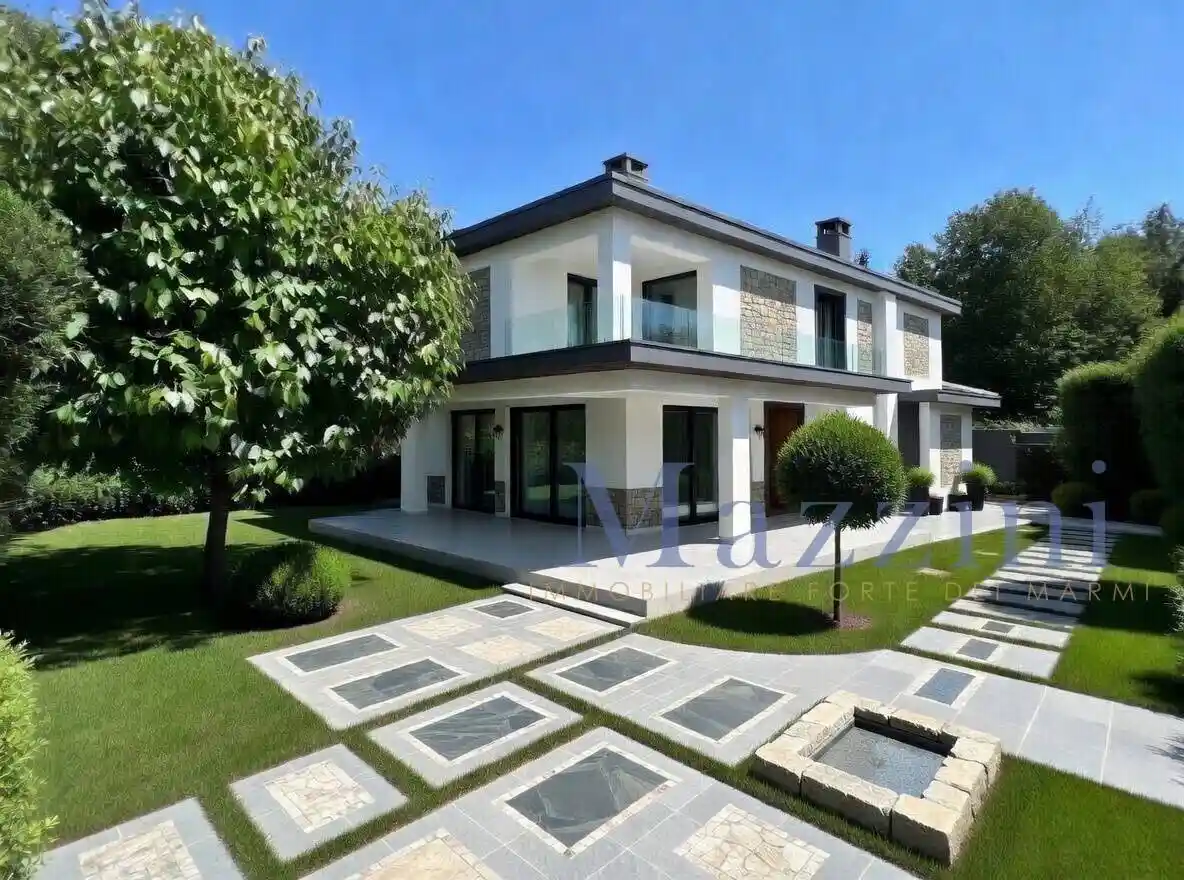 Villa in vendita a Forte dei Marmi