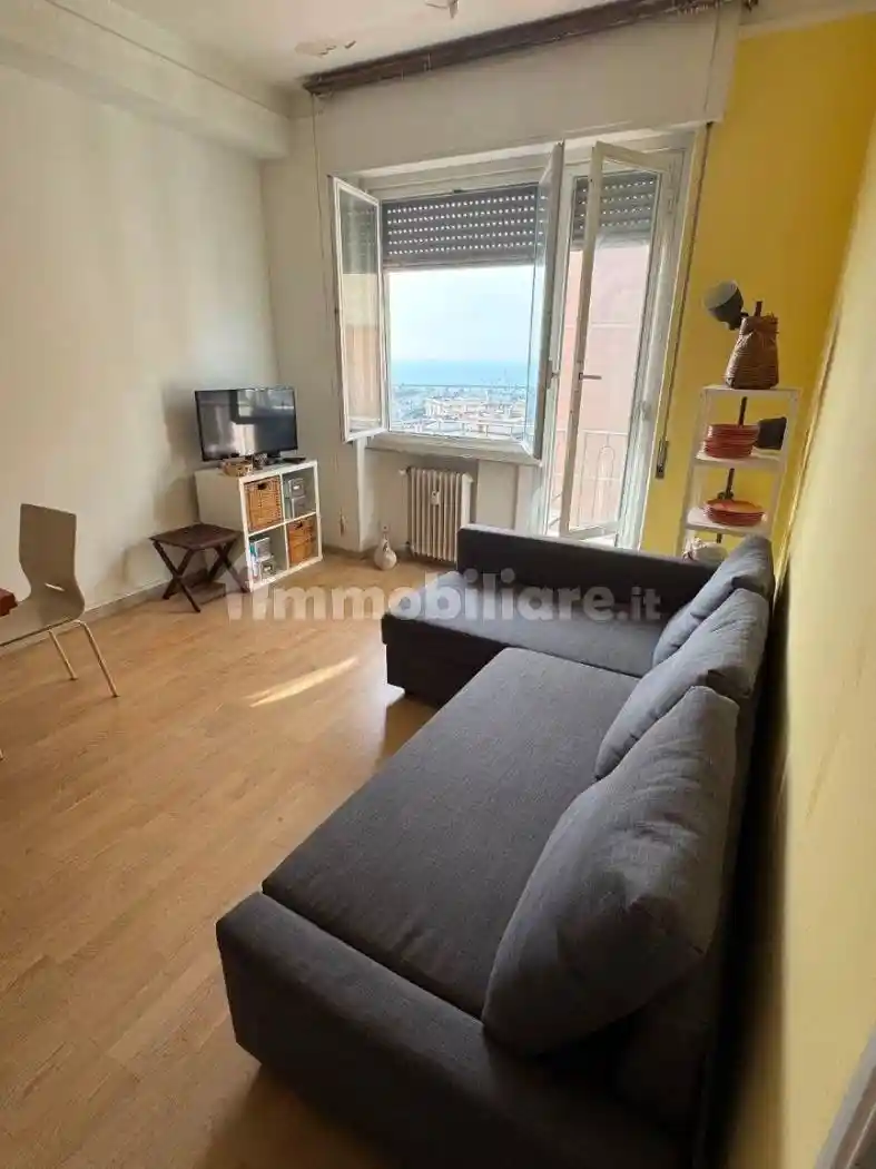 Appartamento in affitto a Genova