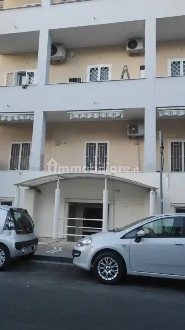 Appartamento in affitto a Portici