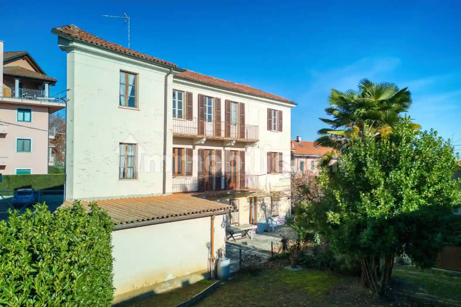 Villa - foto 2