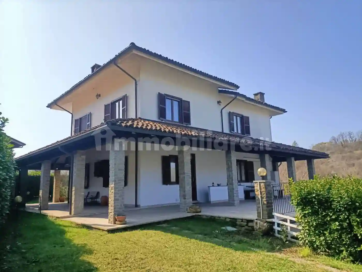 Villa - foto 2