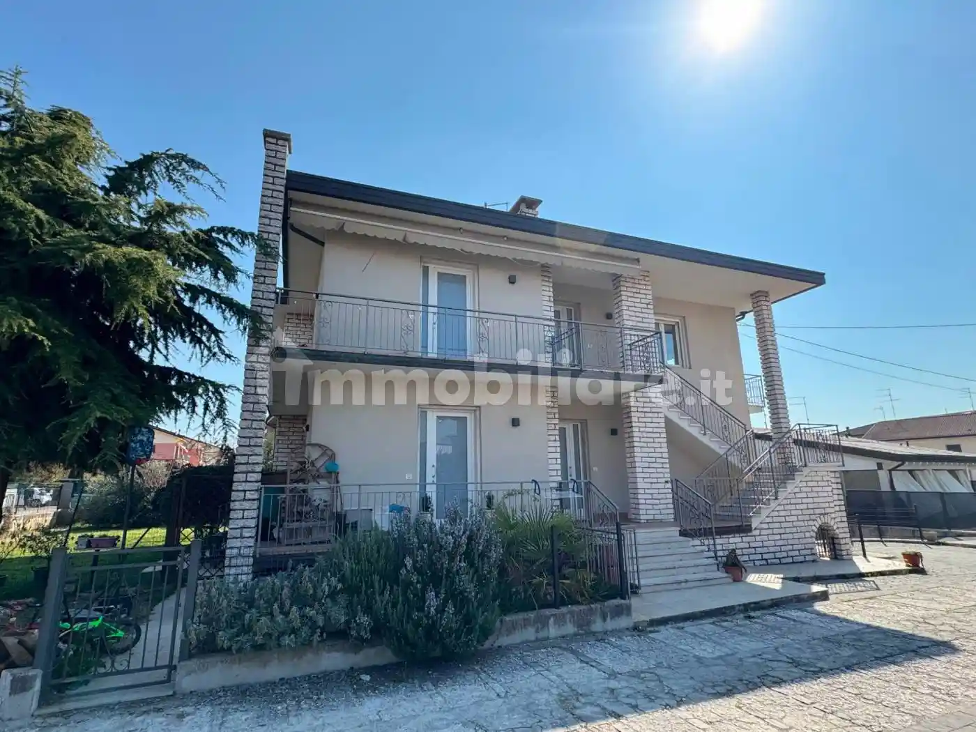 Appartamento in vendita a Pescantina