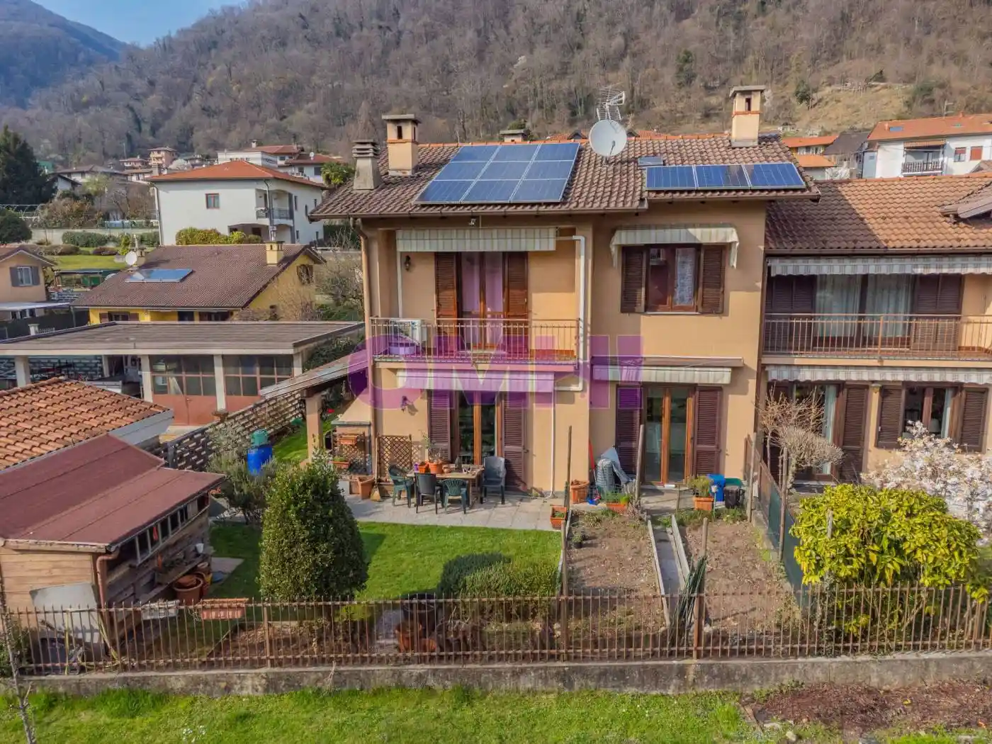 Villa in vendita a Cuveglio