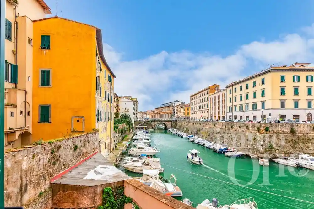 Appartamento in vendita a Livorno