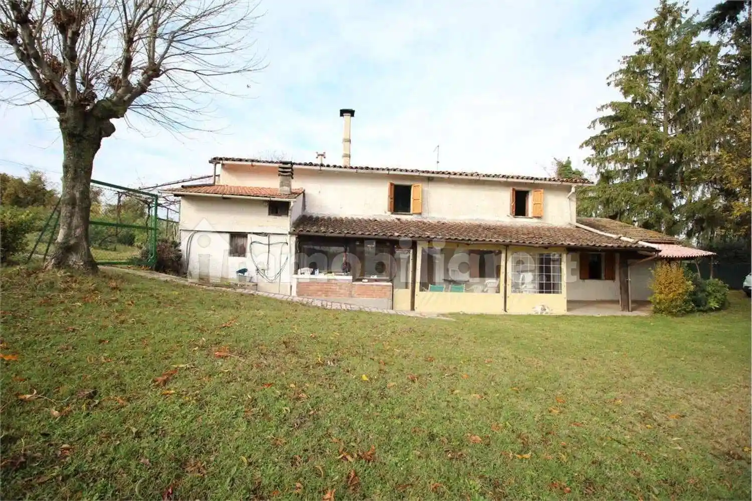 Rustico - Casale in vendita a Montefelcino