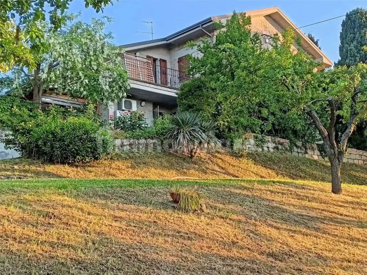 Villa in vendita a Vallefoglia