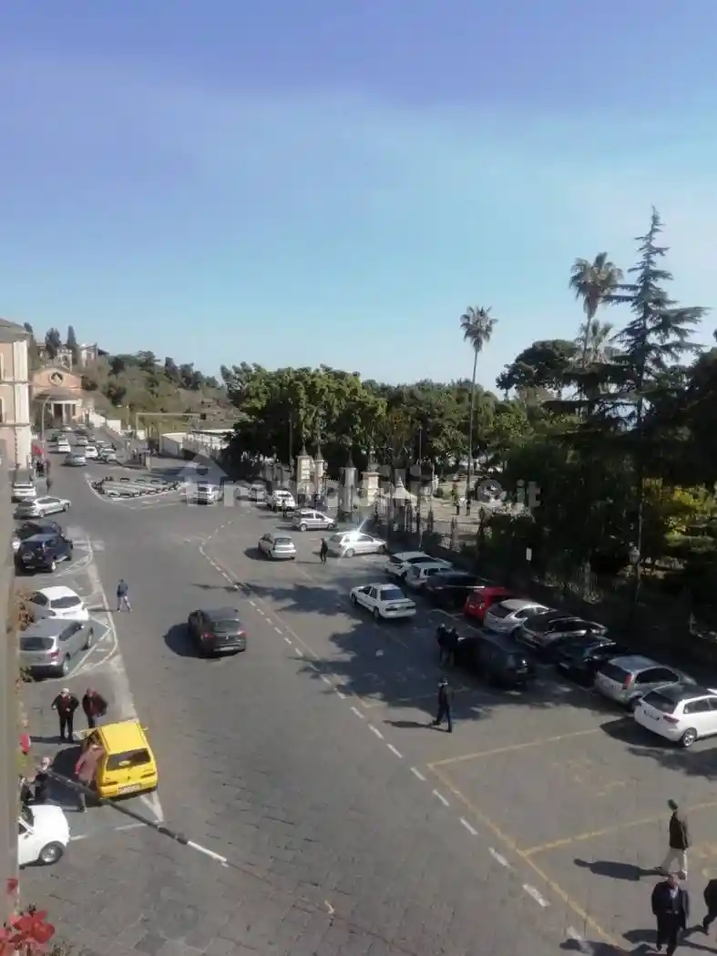Appartamento in affitto a Acireale