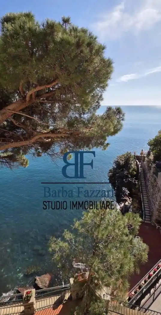 Appartamento in vendita a Pieve Ligure