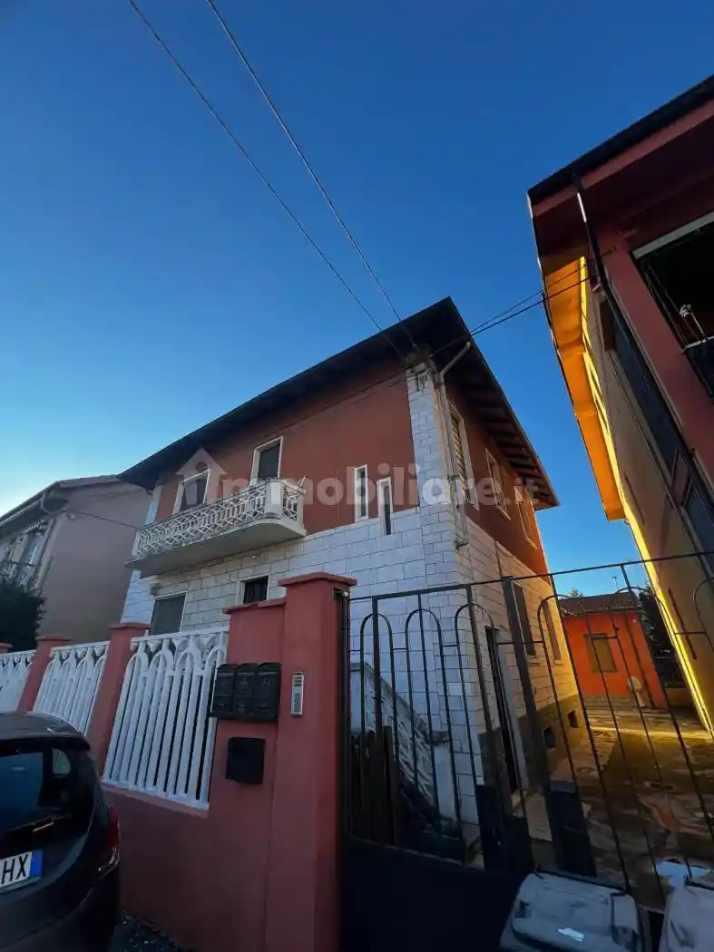 Villa in vendita a Venaria Reale