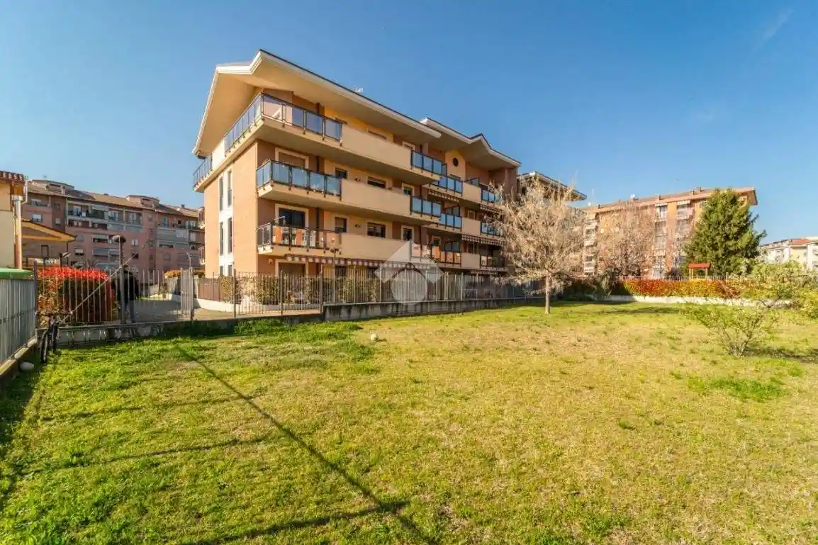 Appartamento in vendita a Grugliasco