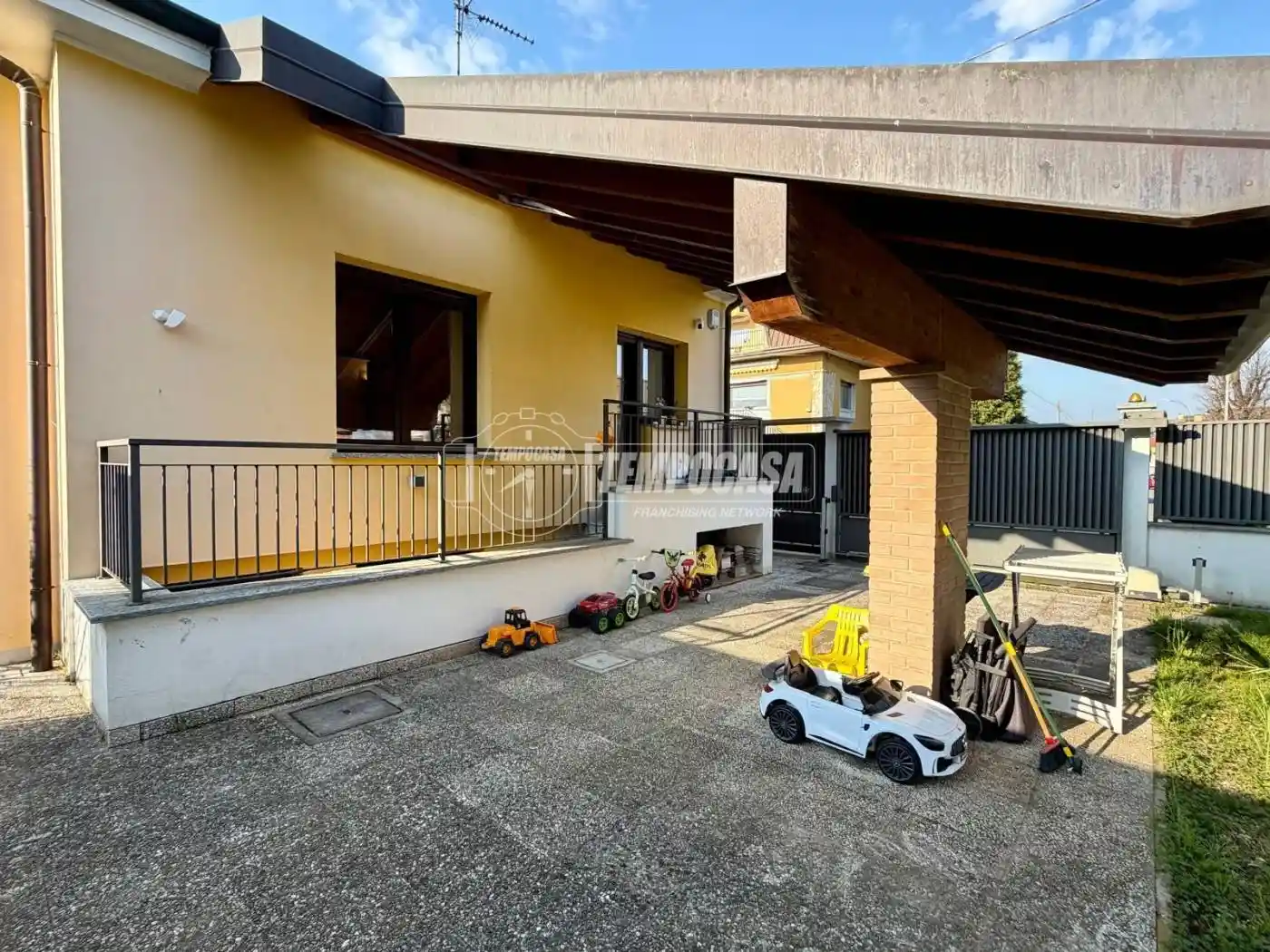 Villa in vendita a Parabiago