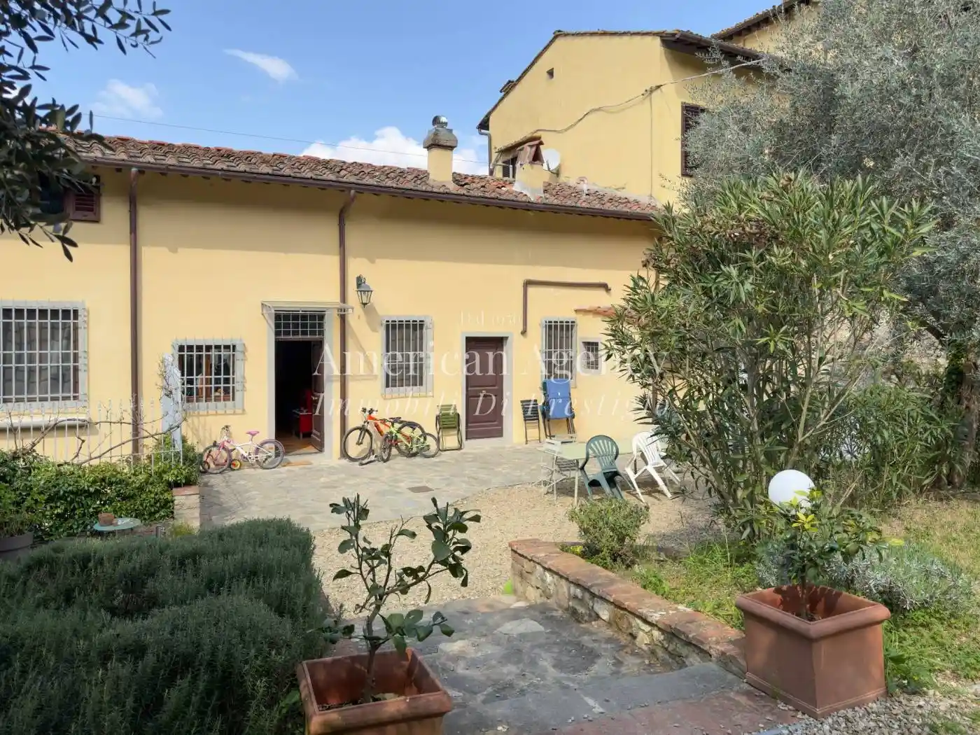 Casa indipendente in affitto a Firenze