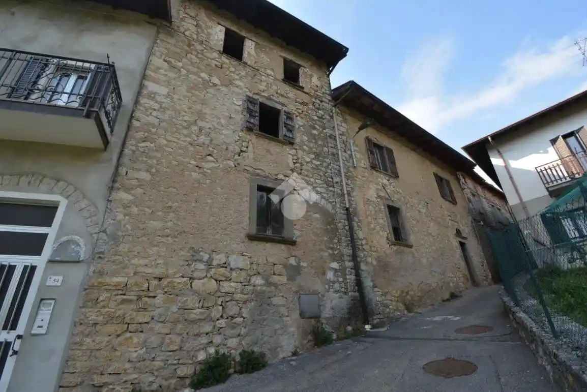 Rustico - Casale in vendita a Palazzago