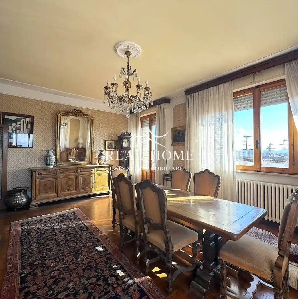 Appartamento in vendita a Prato