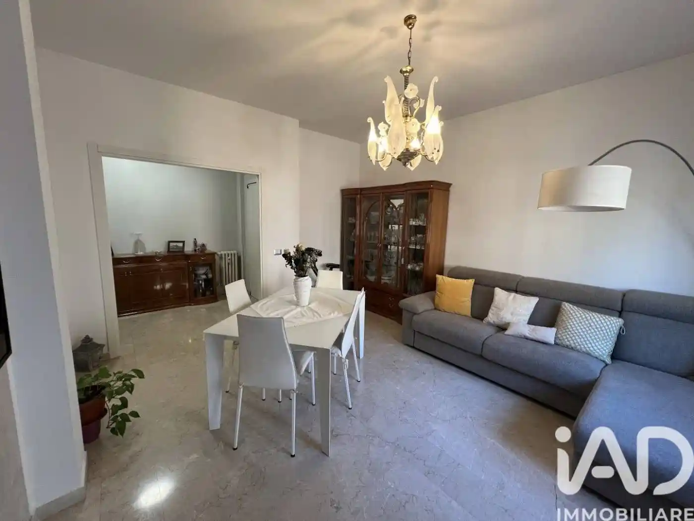 Appartamento in vendita a Modena