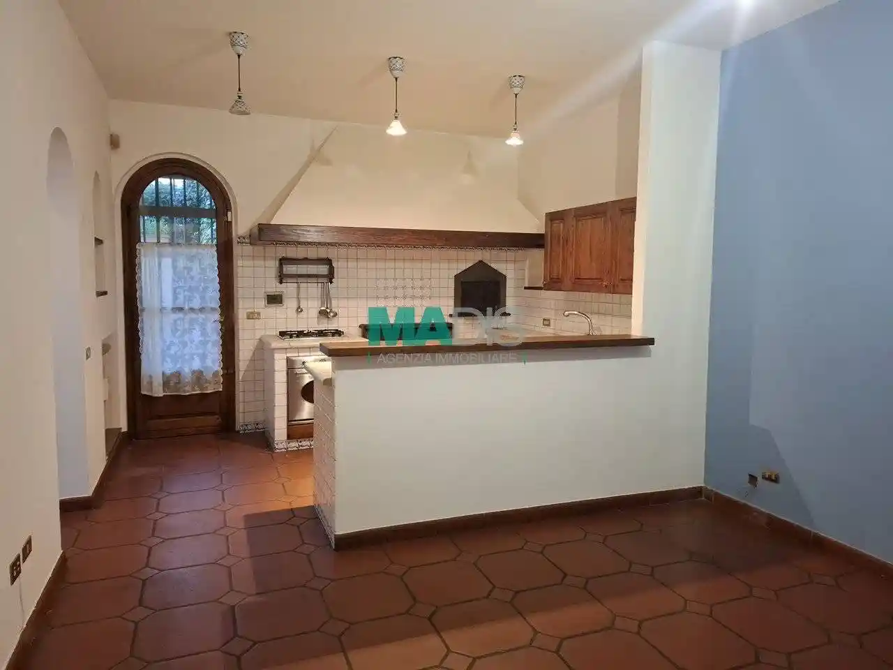 Casa indipendente in vendita a Prato