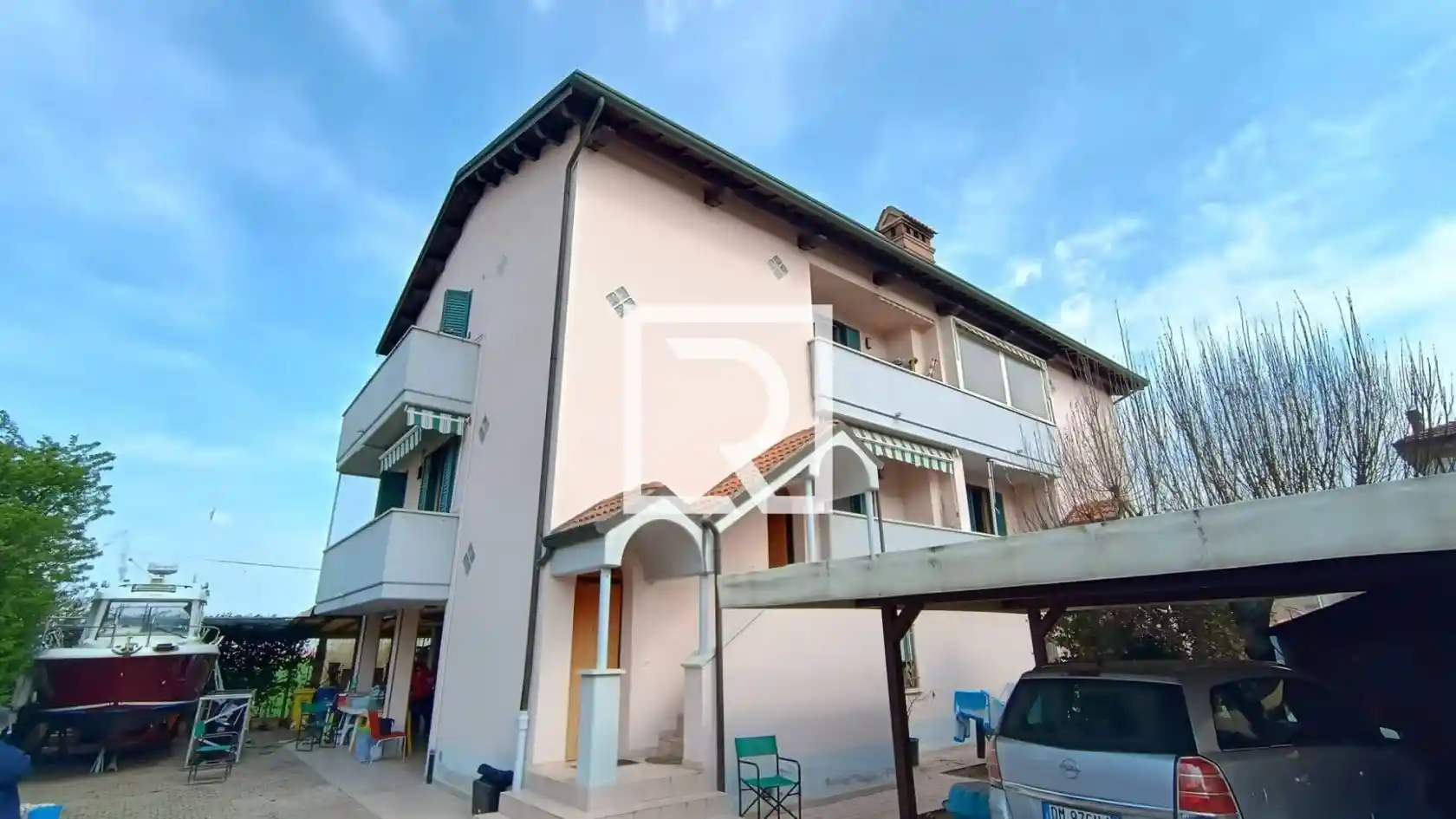 Appartamento in vendita a Forlì