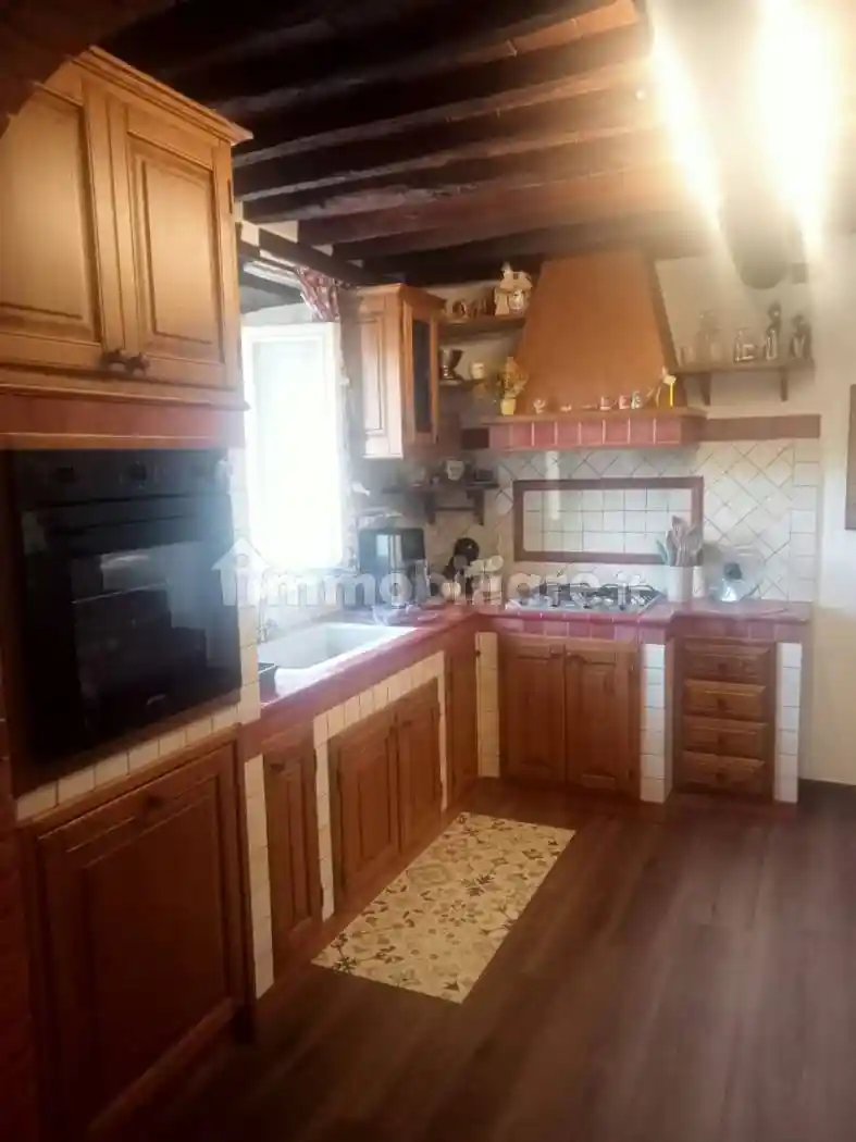 Casa indipendente in vendita a Lucca