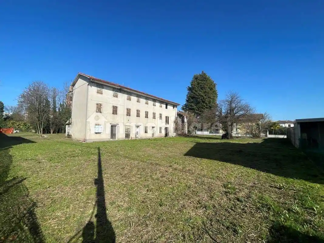 Rustico - Casale in vendita a Cordenons