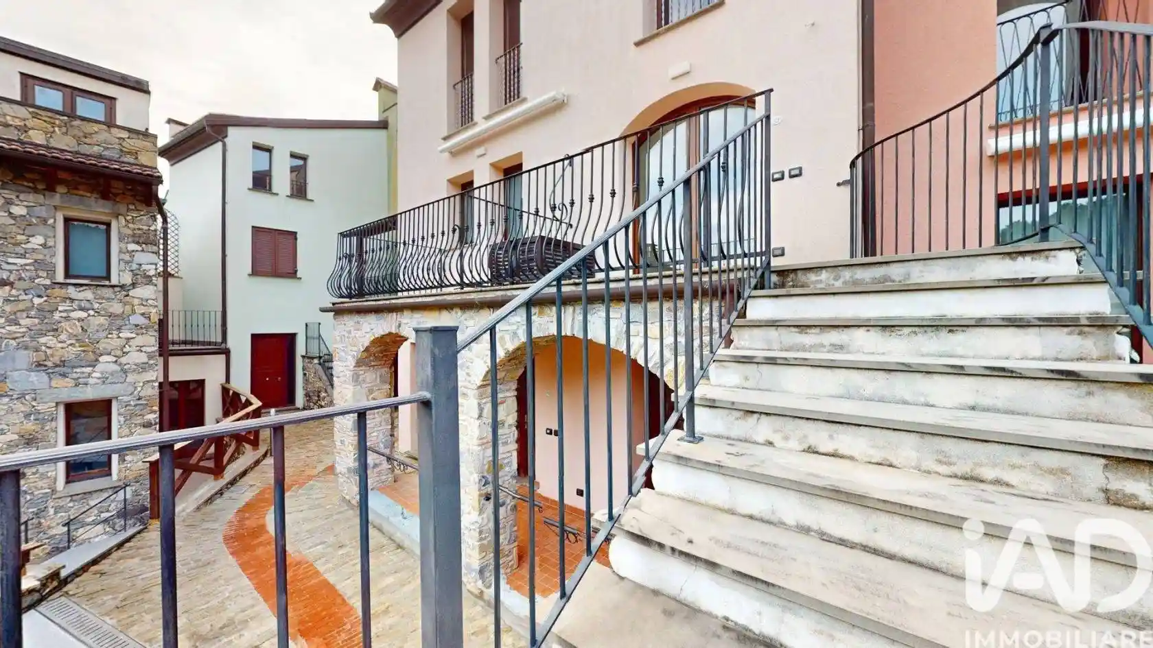 Appartamento in vendita a Andora