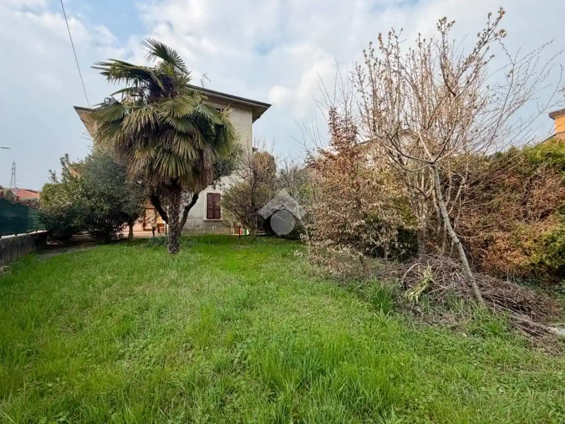 Appartamento in vendita a Solza