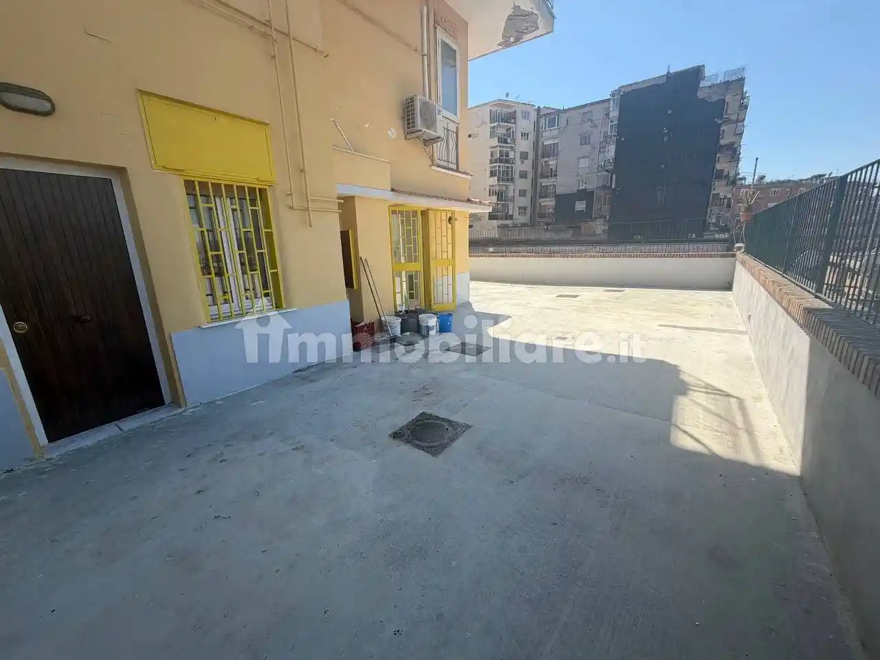 Appartamento in vendita a Napoli