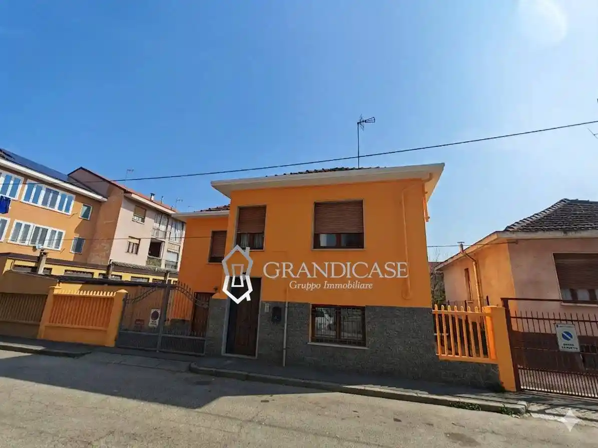Villa in vendita a Settimo Torinese