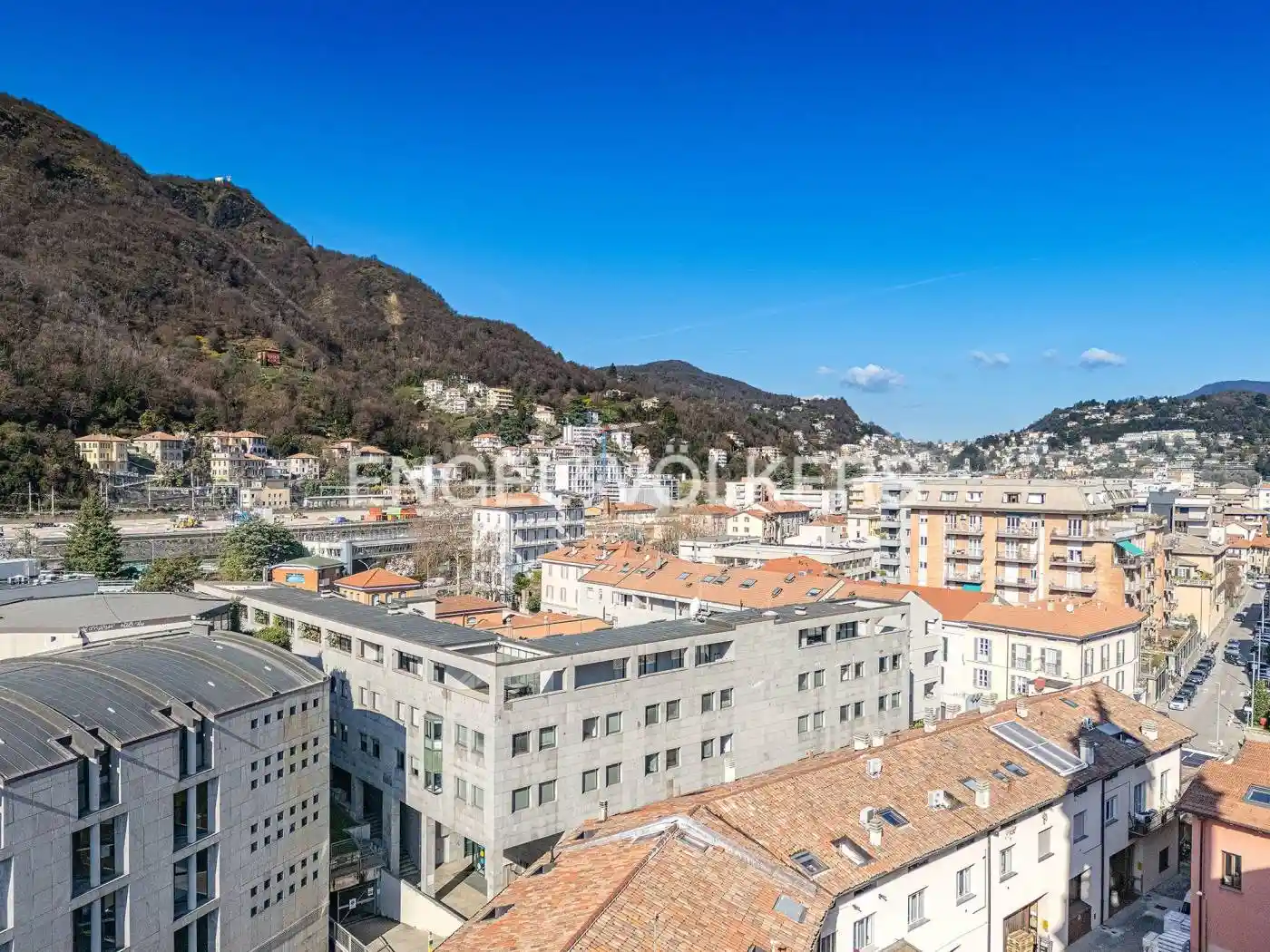 Appartamento in vendita a Como