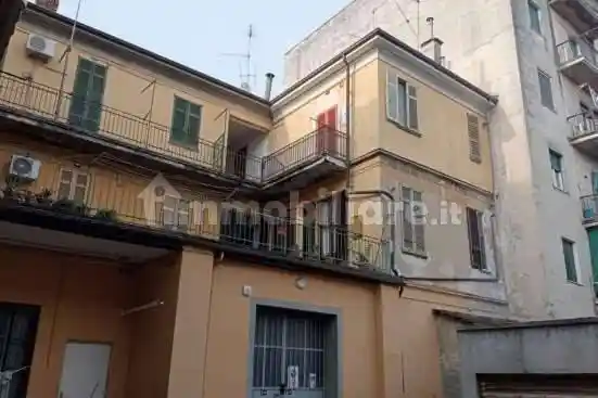 Appartamento in vendita a Voghera