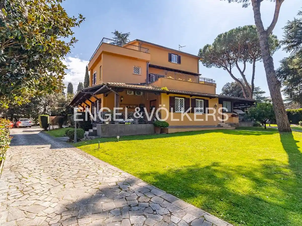 Villa in vendita a Roma
