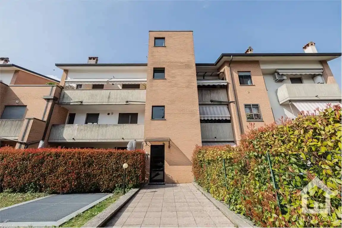 Appartamento in vendita a Monza