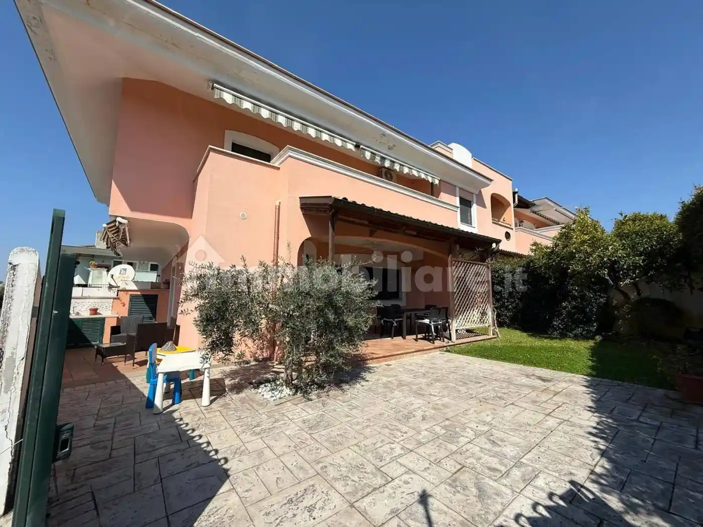 Villetta a schiera in affitto a Anzio