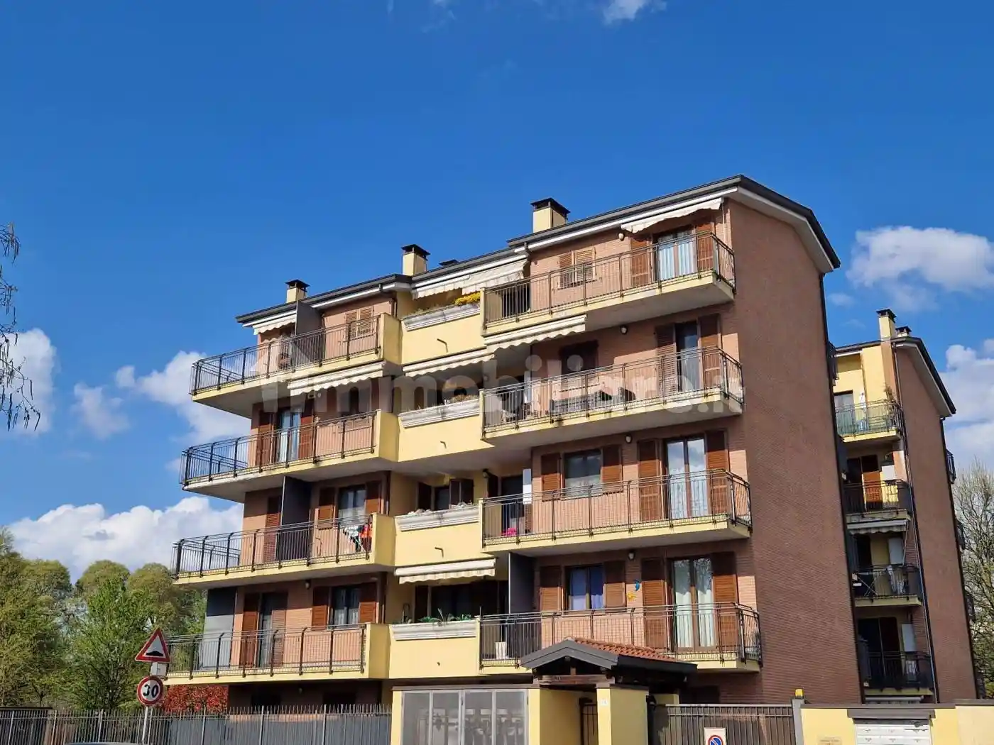 Appartamento in vendita a Cesano Boscone